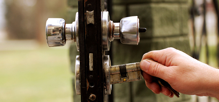 front door latch repair Bonadelle Ranchos-Madera Ranchos